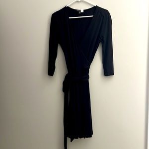 Banana Republic Wrap Dress in Black XS